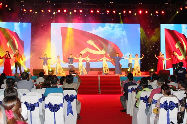 Kiên Giang nhiều hoạt động chào mừng Đại hội XIII của Đảng - Anh 1