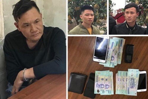 Bắt nhóm đối tượng thu tiền “bảo kê” chợ hoa Tết - Anh 1