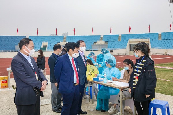 Sẵn sàng cho chương trình nghệ thuật chào mừng thành công Đại hội Đảng - Anh 1