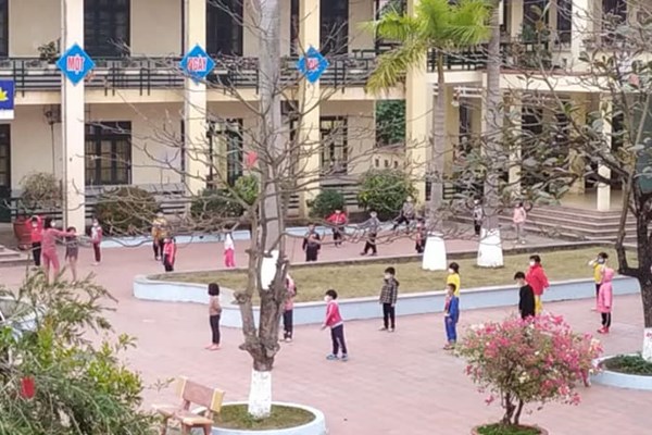 Chuyện của Lớp 1C trong khu cách ly ở Thành phố Chí Linh - Anh 9
