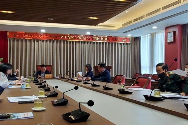 Hà Nội: Sẽ xử lý nghiêm bệnh nhân khai báo không trung thực - Anh 1