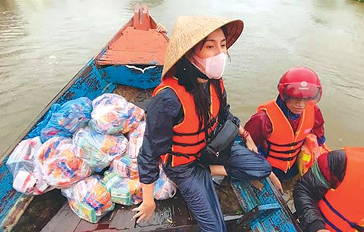 Bao la những trái tim hồng - Anh 2