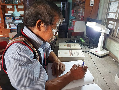 Cánh chim không mỏi giữa núi rừng - Anh 2