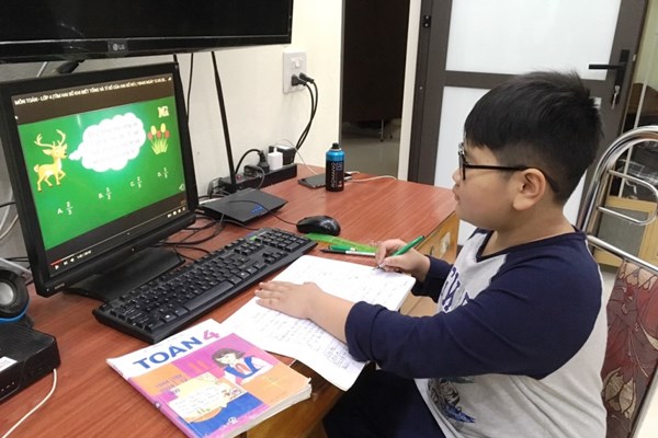 Hà Nội cùng 12 địa phương chính thức cho học sinh nghỉ học sau Tết - Anh 1