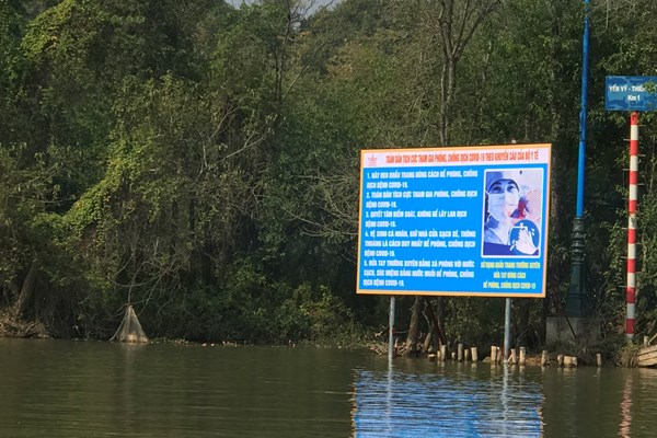 Di tích Chùa Hương không đón khách, nhiều du khách phải... quay về - Anh 4