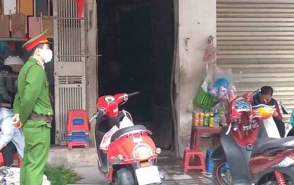 Hà Nội: Nhắc nhở, lập biên bản các hàng quán cố tình mở cửa - Anh 4