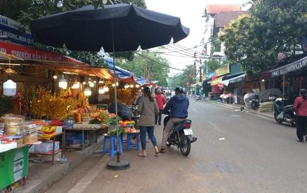 Hà Nội: Nhắc nhở, lập biên bản các hàng quán cố tình mở cửa - Anh 2