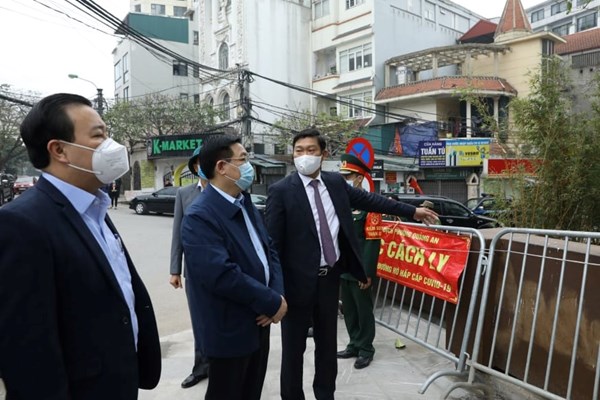 Hà Nội: Hướng dẫn cụ thể, thống nhất việc đóng cửa quán ăn, trà đá, cà phê để thực hiện nghiêm - Anh 1