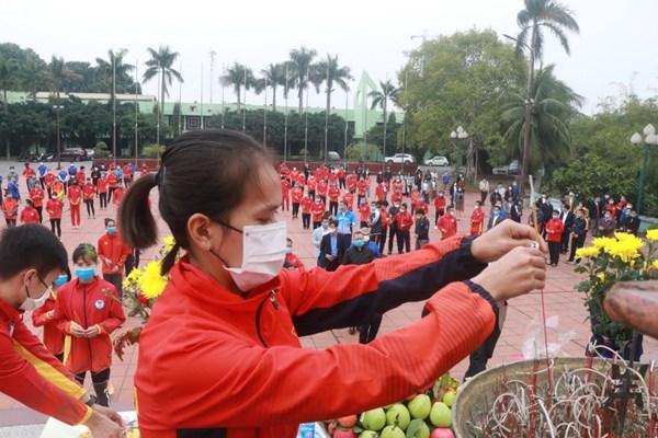 Trung tâm HLTTQG Hà Nội hội quân, tăng cường phòng chống dịch - Anh 1