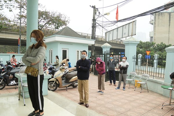 Hà Nội sẽ xét nghiệm cho 100% người về từ Hải Dương - Anh 1