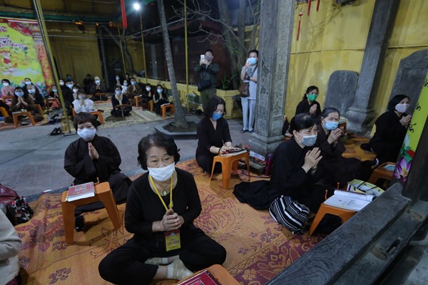 Cận cảnh Đại lễ Cầu an trực tuyến đầu tiên được tổ chức tại Chùa Phúc Khánh - Anh 10