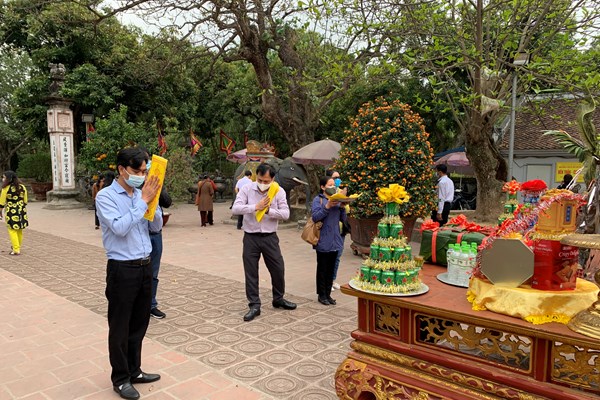 Đền Trần (Nam Định): Nghi lễ truyền thống trang trọng, phát ấn đảm bảo an toàn - Anh 5