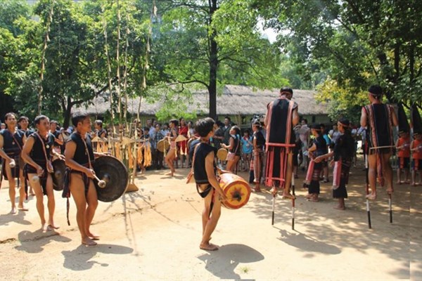 “Gieo hạt mầm” bảo tồn di sản - Anh 2