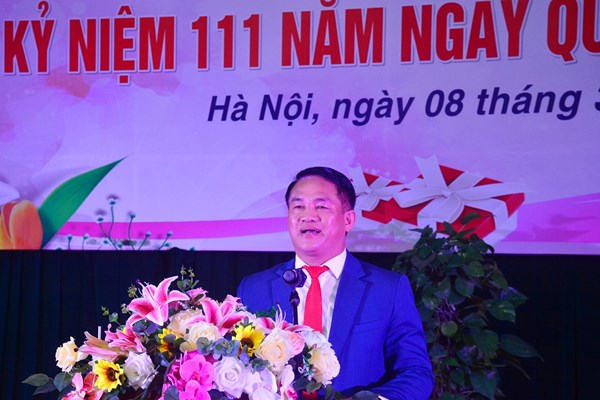 Tôn vinh các nữ VĐV nhân ngày 8.3 - Anh 1