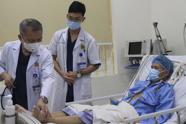 Áp dụng cùng lúc 3  kỹ thuật để cứu bệnh nhân nhồi máu cơ tim - Anh 1