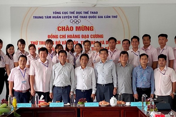 Trung tâm HLTT Quốc gia Cần Thơ tiếp tục xây dựng kế hoạch tập luyện, thi đấu phù hợp, chuẩn bị tốt nhất cho các giải đấu - Anh 1