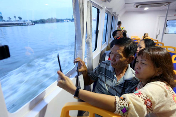 “Tiếp sức” cho du lịch đường thủy vươn mình - Anh 1