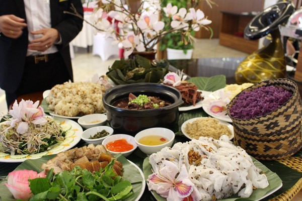 Hảo vị sơn cước Tây Bắc trong mâm cỗ Tết Mường Thanh - Anh 1