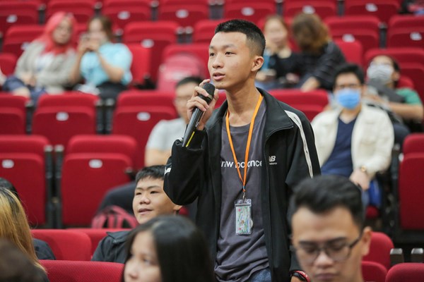Lần đầu tiên tổ chức Liên hoan phim Văn Lang - Anh 7