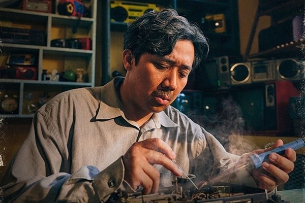 “Bố già” khuấy động phòng vé mùa dịch - Anh 1