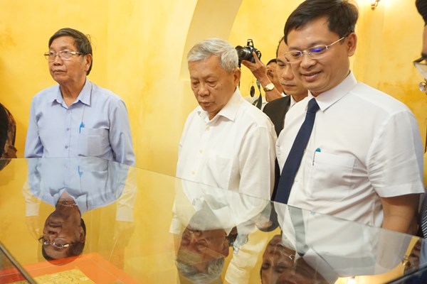 Khai trương không gian Lầu Tàng Thơ và giới thiệu nguồn thư tịch triều Nguyễn - Anh 1