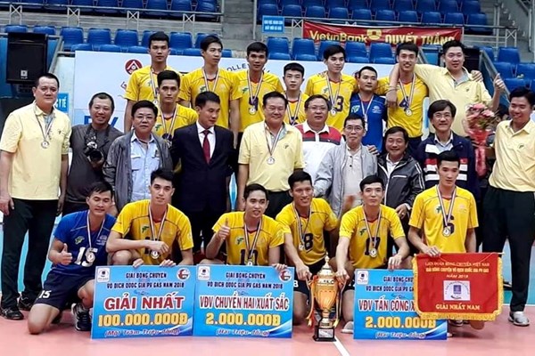 Bóng chuyền TP.HCM tiếp tục đẩy mạnh phát triển phong trào lẫn thành tích cao - Anh 1