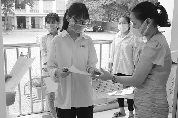 Dự thảo quy chế tuyển sinh năm 2021: Được điều chỉnh nguyện vọng 3 lần bằng phương thức trực tuyến - Anh 1