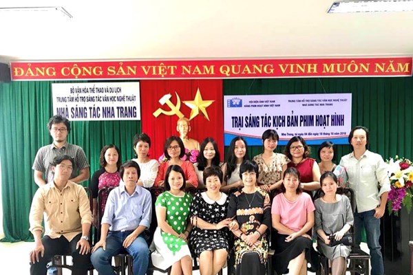 Nâng cao chất lượng trại sáng tác: Bớt phong trào, đầu tư chiều sâu - Anh 1