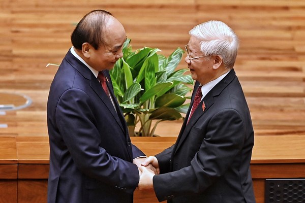 Chủ tịch nước Nguyễn Xuân Phúc: “Khó khăn không làm chùn bước chân của chúng ta” - Anh 2