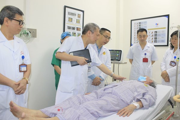 Bệnh nhân đột quỵ sẽ được can thiệp mạch ngay tại phòng cấp cứu - Anh 1