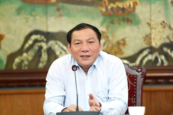 Dùng “đòn bẩy” thể chế để phát triển du lịch - Anh 1