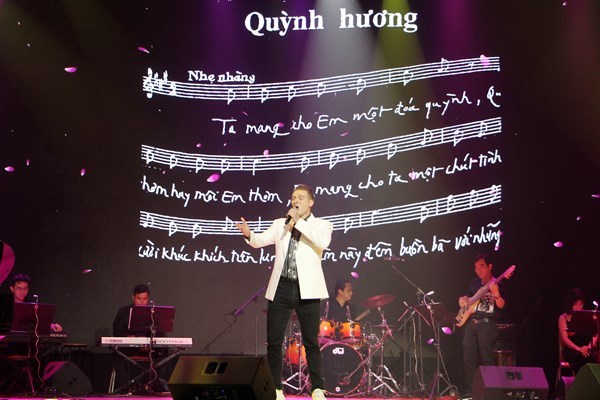 Đêm nhạc tưởng nhớ Trịnh Công Sơn tại TP.HCM - Anh 4