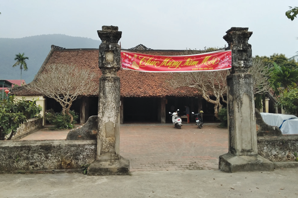 “Nín thở” với... ngôi đình cổ hơn 600 năm - Anh 1