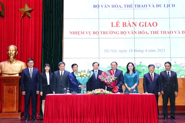 Bàn giao nhiệm vụ Bộ trưởng Bộ Văn hoá, Thể thao và Du lịch - Anh 7