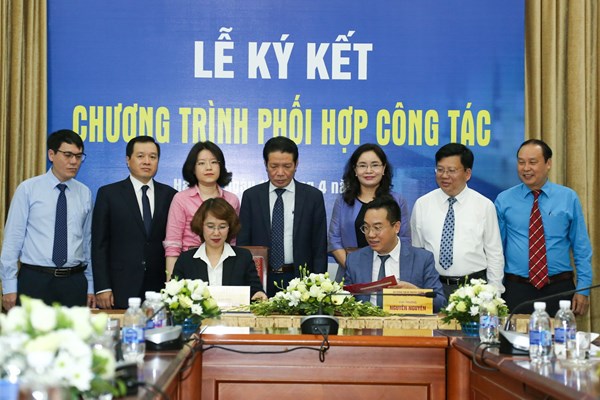 Hội Sách trực tuyến quốc gia chào mừng Ngày Sách Việt Nam lần thứ 8: Lần đầu có không gian giao dịch bản quyền sách - Anh 1