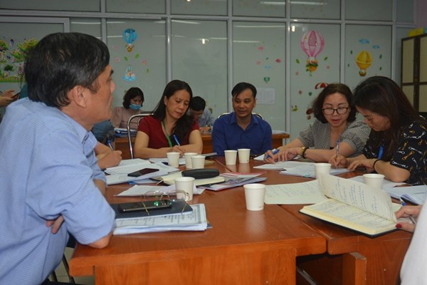 Hà Nội: Nhiều học sinh 2 trường học nghi ngờ bị ngộ độc thực phẩm - Anh 2