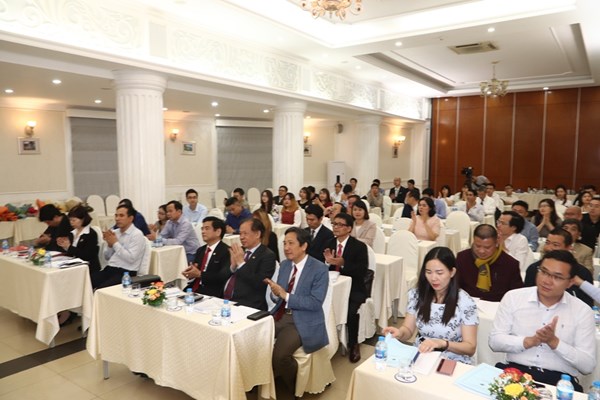 Thành lập Hiệp hội sáng tạo và Bản quyền tác giả Việt Nam - Anh 2