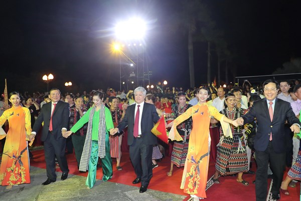 Ngày Văn hóa các dân tộc Việt Nam 2021: Lan tỏa hương sắc văn hóa các dân tộc - Anh 2