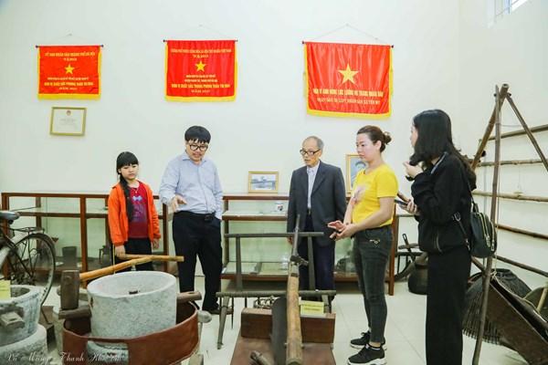 Nơi lưu giữ những nét đẹp văn hóa làng - Anh 1