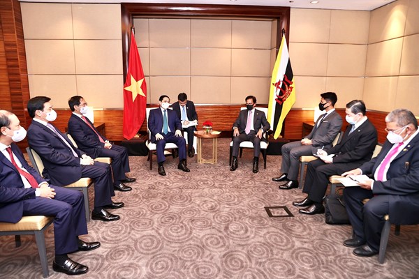 Thủ tướng Phạm Minh Chính kết thúc chuyến công tác tham dự Hội nghị các nhà Lãnh đạo ASEAN - Anh 8