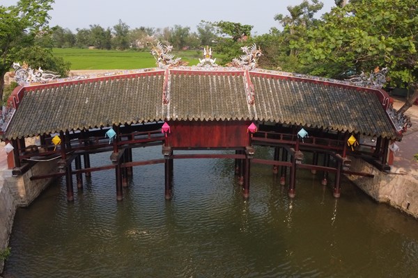 Khánh thành trùng tu di tích cầu ngói Thanh Toàn - Anh 1
