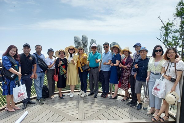 Du lịch Đà Nẵng phục hồi lạc quan - Anh 1