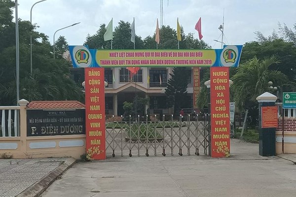 Làm rõ việc Bí thư phường đánh bài tại trụ sở - Anh 1