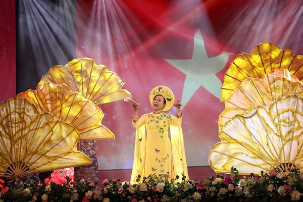 Đặc sắc chương trình “Hội tụ tinh hoa nghệ thuật Việt” - Anh 5
