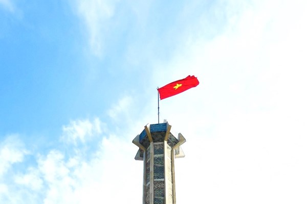 Cùng với miền trung đón bạn - Anh 2