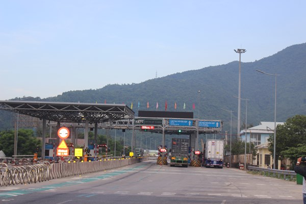 TT-Huế: Kiến nghị lùi thời gian tăng giá vé qua trạm thu phí Bắc Hải Vân - Anh 1