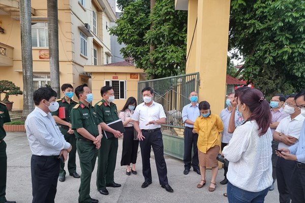 Người hoàn thành cách ly 14 ngày vẫn 