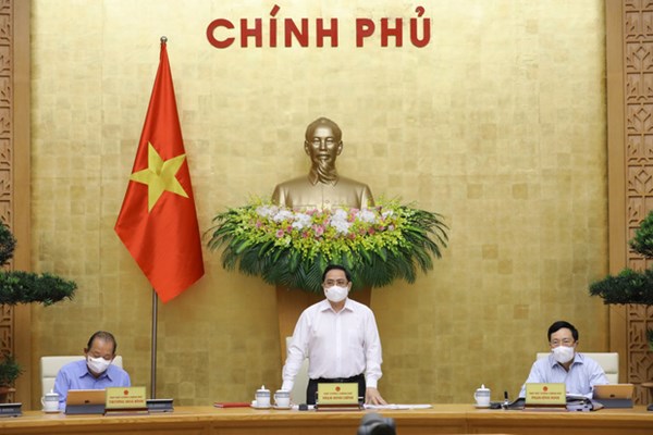 Thủ tướng chỉ đạo sẵn sàng đối phó với dịch Covid-19 ở mức cao nhất - Anh 1