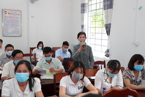 Bộ trưởng Bộ VHTTDL Nguyễn Văn Hùng tiếp xúc cử tri huyện Sa Thầy (Kon Tum) - Anh 6