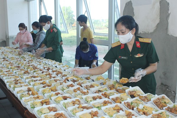 TT-Huế: Cách ly tập trung có thu phí đối với người đến từ vùng có dịch kể từ ngày 11.5 - Anh 1